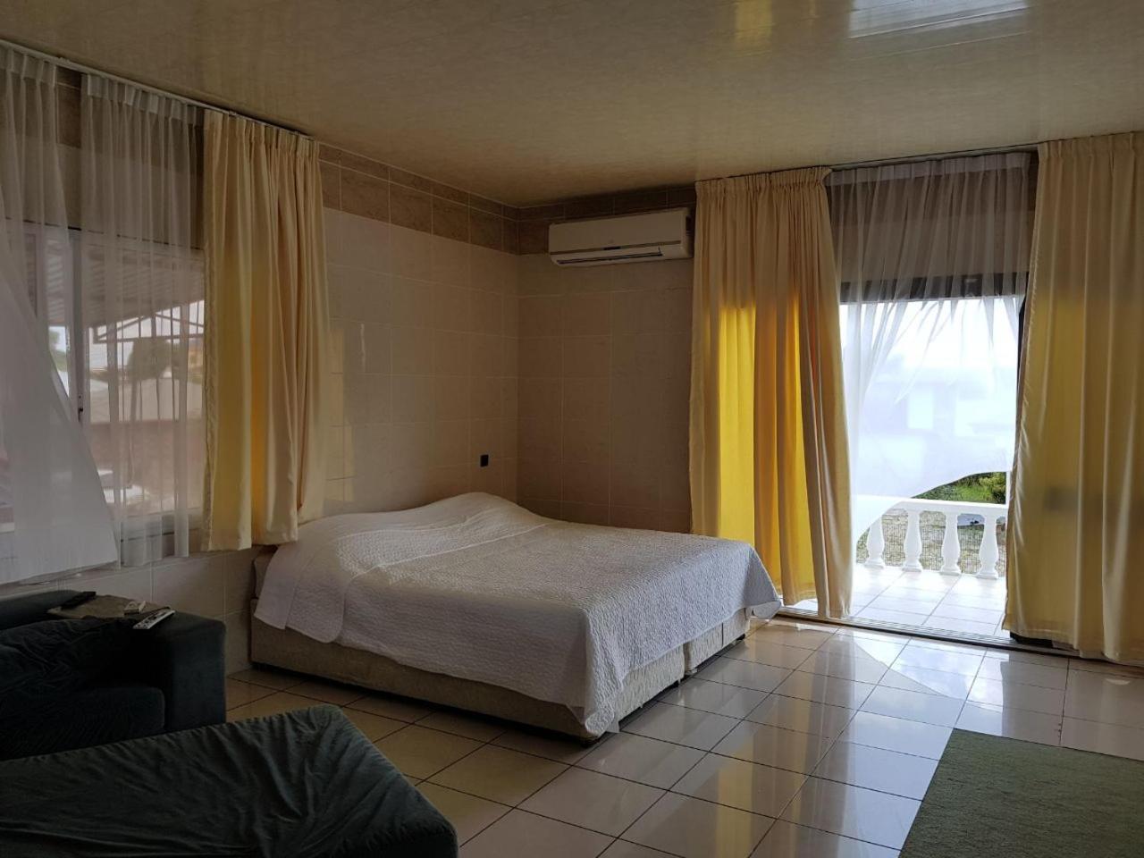 Maya Apartments Paramaribo Luaran gambar